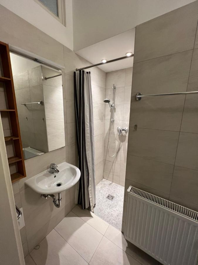 Quiet And Cozy Apartment In The City Center Vienna Exterior photo